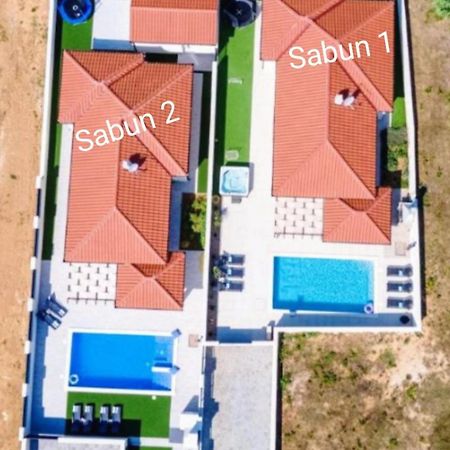 Villas Sabun - Modern House With Heated Pool Privlaka  Exterior photo