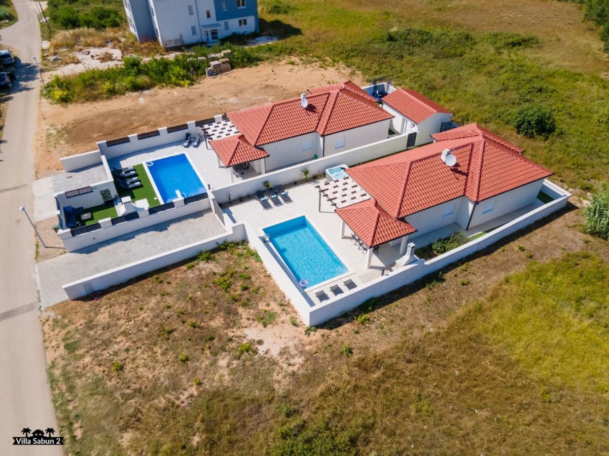 Villas Sabun - Modern House With Heated Pool Privlaka  Exterior photo