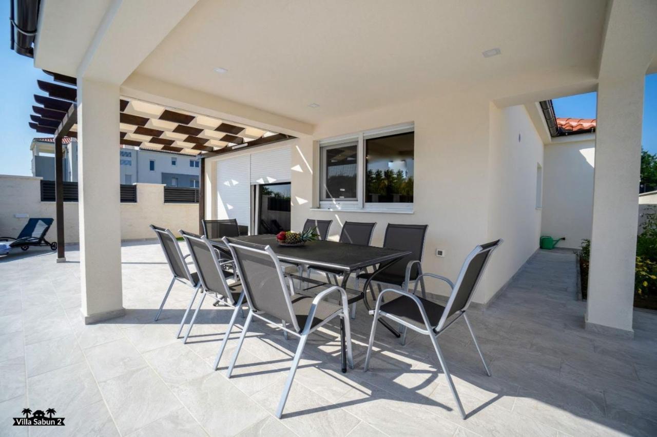 Villas Sabun - Modern House With Heated Pool Privlaka  Exterior photo