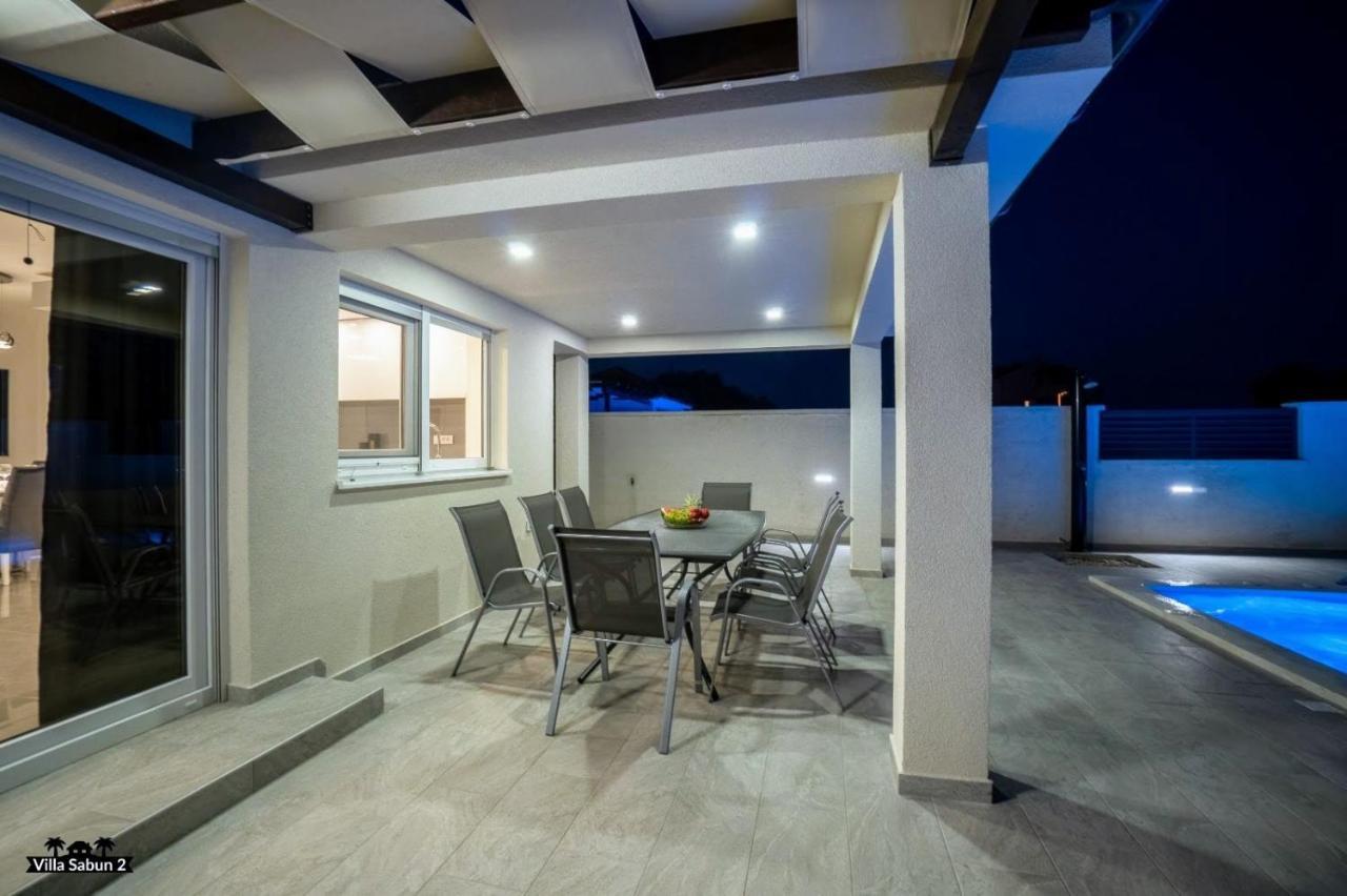 Villas Sabun - Modern House With Heated Pool Privlaka  Exterior photo